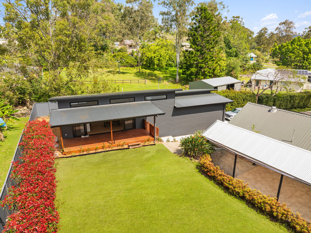 Tallai Modern Entertainer, Tallai QLD