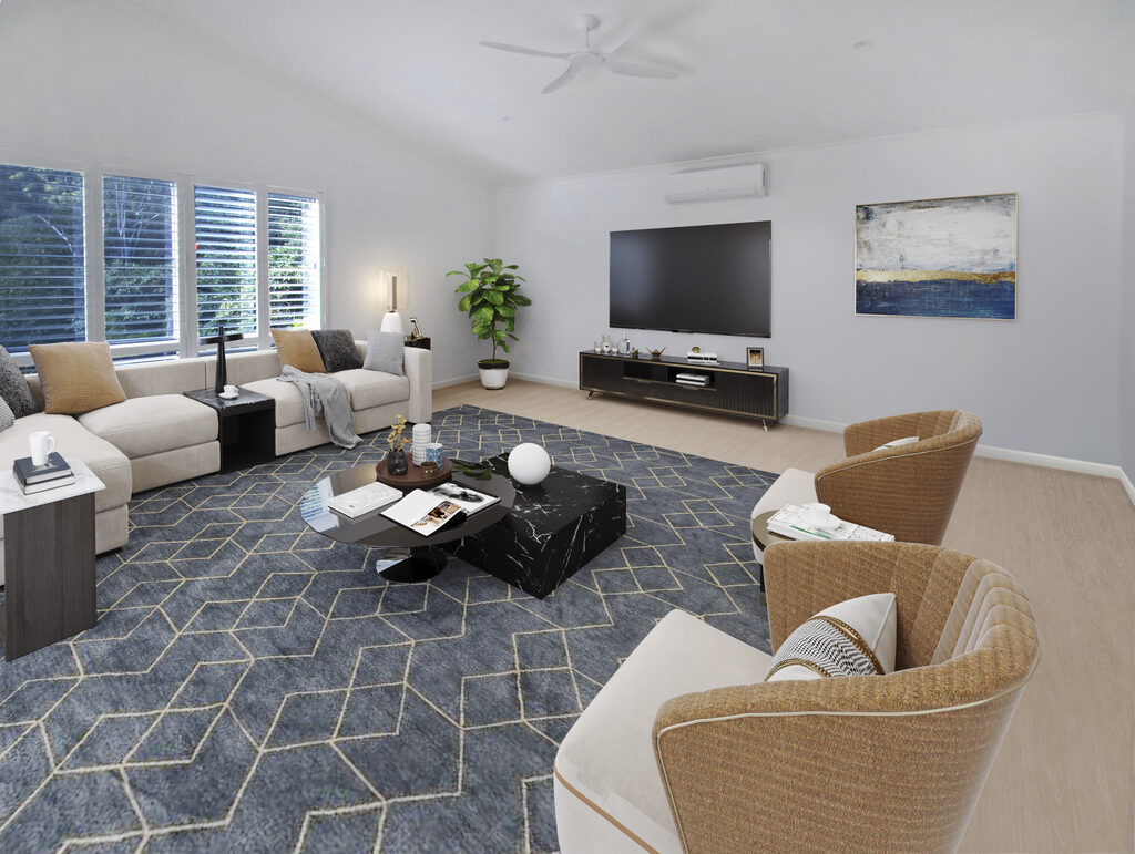 Cedar Creek Hamptons-Style Home — Cedar Creek