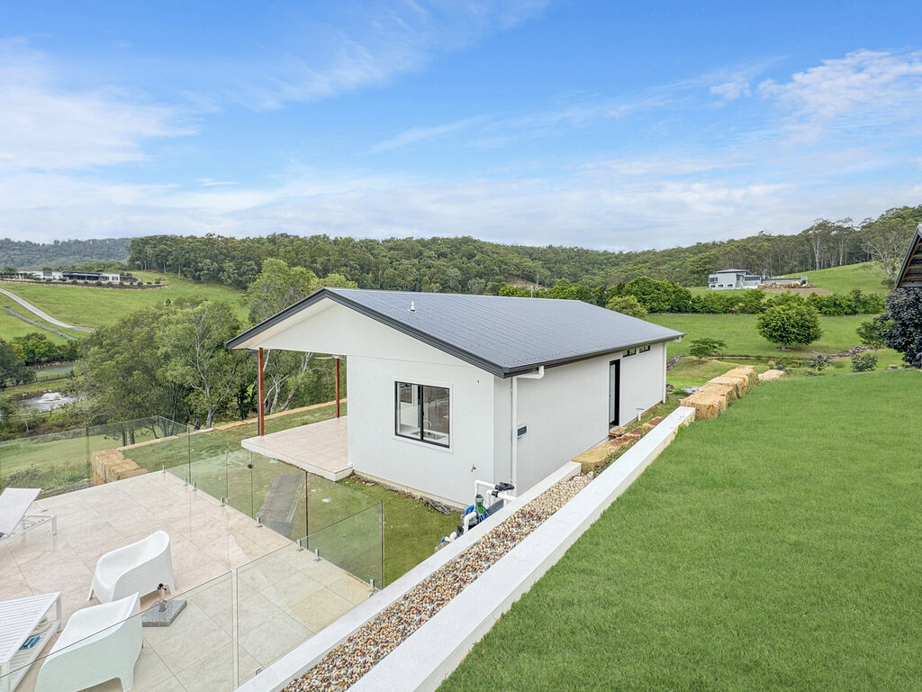 Willowvale Luxury Acreage Dwelling, Willowvale QLD