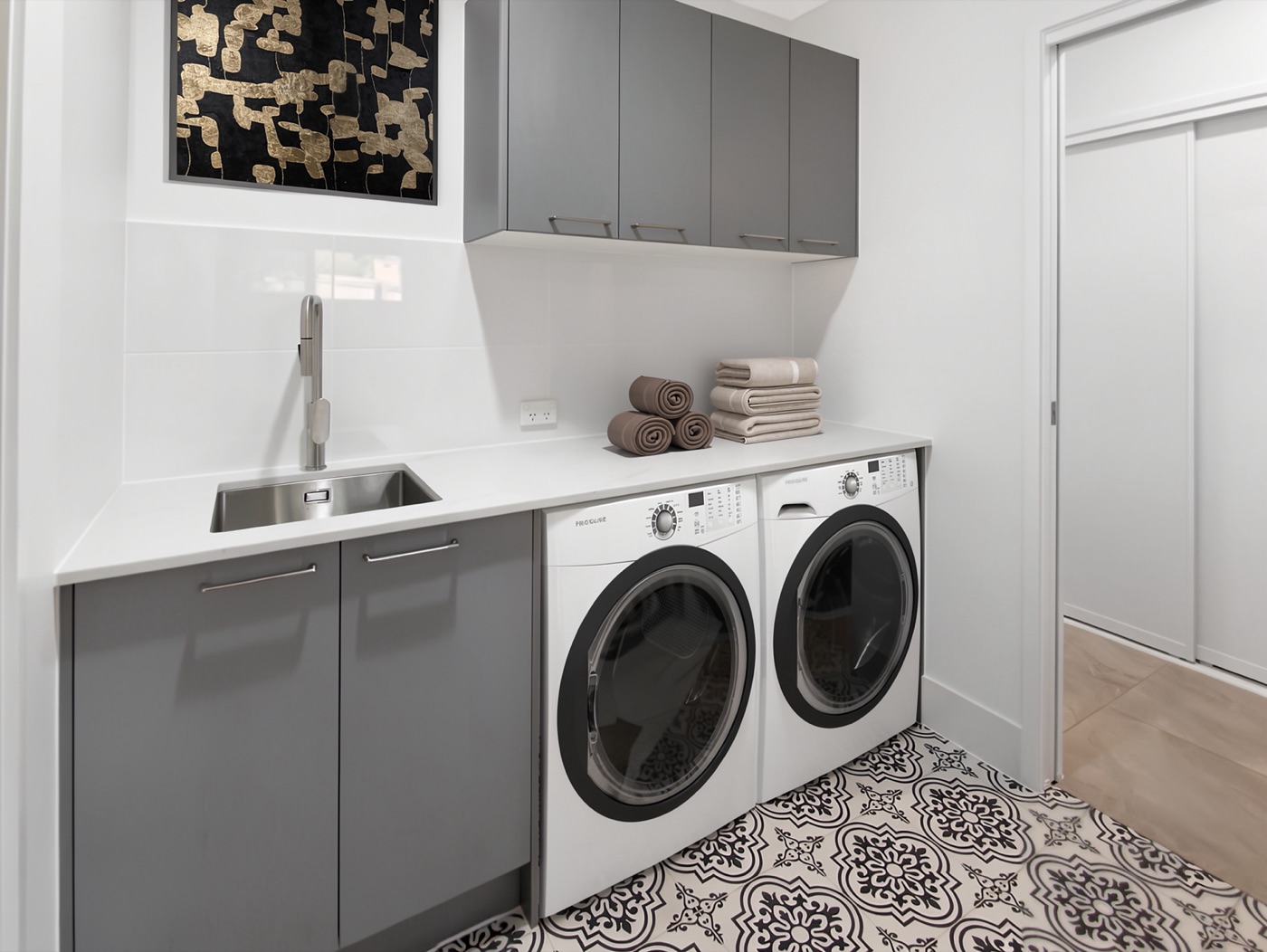 Laundry, Worongary QLD
